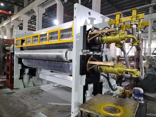 फैब्रिक एम्बॉसिंग 6000 मिमी कैलेंडर रोलिंग मशीन