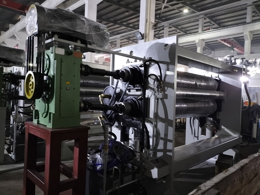 पेरिफेरल होल्स एम्बॉसिंग कैलेंडर मशीन 420×2220mm